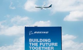 Boeing не оформил ни одного нового заказа в первый день Ле-Бурже