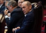 Конституционный суд Армении приостановил дело против Кочаряна