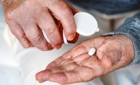 Большое количество людей принимает аспирин без медицинских показаний