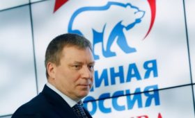 Лидер московских единороссов подаст в суд из-за расследования Навального