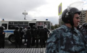 В Москве арестовали более 100 участников митингов 27 июля и 3 августа