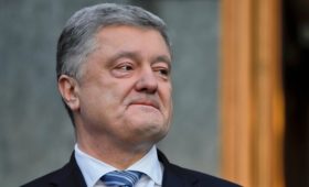 Киевский суд обязал завести дело против Порошенко и Климкина