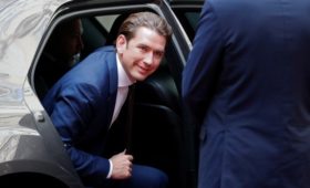 Опросы показали возвращение Курца на пост канцлера в Австрии