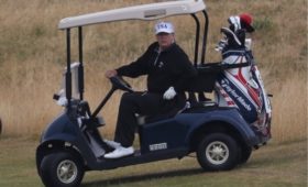 В конгрессе изучат рост трат на военных рядом с гольф-клубом Трампа