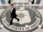 NYT раскрыла подробности о работе покинувшего Россию осведомителя ЦРУ