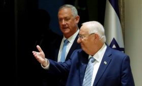 Президент дал конкуренту Нетаньяху 28 дней на формирование правительства