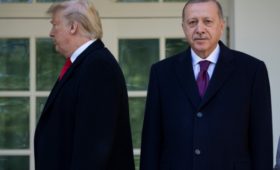 Трамп после беседы с Эрдоганом напомнил Европе о миллионах беженцев