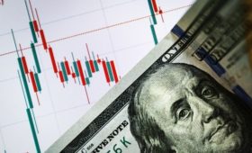 Reuters узнал о планах Минфина снизить долю доллара в ФНБ