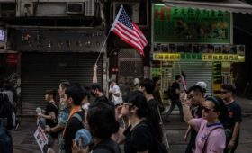 Китай ввел санкции в ответ на закон США о Гонконге