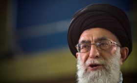 Иранский лидер предупредил о готовности ответить на угрозы со стороны США