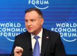Президент Польши назвал правильным решение пропустить форум по Холокосту