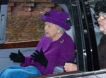 Королева Елизавета II договорилась с принцем Гарри о «переходном периоде»