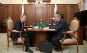 Путин поручил Сечину «как следует посчитать» проект «Восток Ойл»