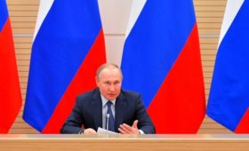 Путин потребовал очистить от криминала стратегические отрасли экономики